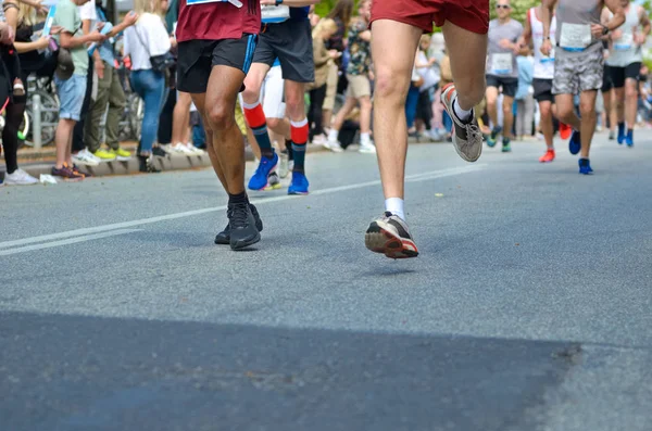 Carrera Maratón Muchos Corredores Pies Las Carreras Carretera Competencia Deportiva — Foto de Stock