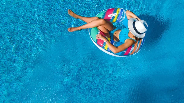 Belle Fille Chapeau Dans Piscine Vue Aérienne Dessus Haut Jeune — Photo