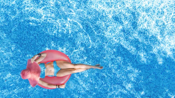 Belle Jeune Femme Chapeau Dans Piscine Vue Aérienne Dessus Haut — Photo