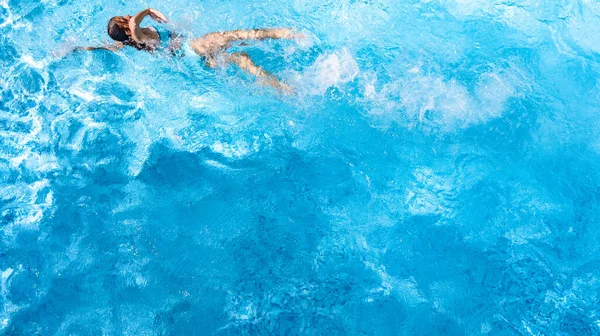 Active Girl Swimming Pool Aerial Drone View Young Woman Swims — Stock Photo, Image