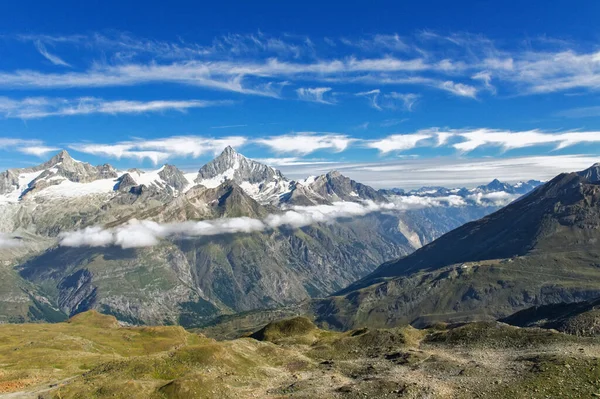 Schöne Schweizer Alpenlandschaft Mit Bergblick Sommer Zermatt Schweiz — Stockfoto