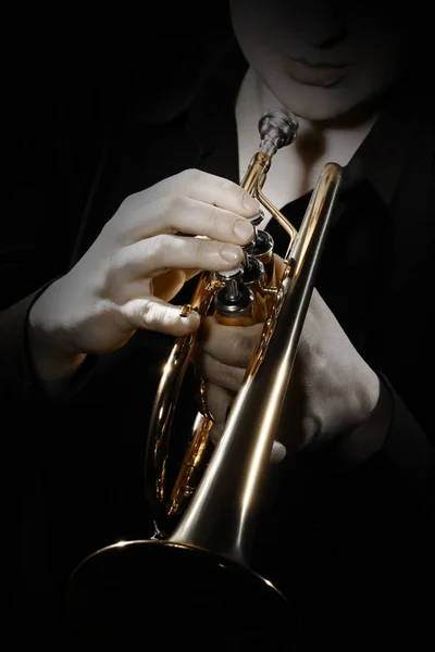 Trompettist Trompettist Spelen Jazz Instrument Orkest Messing Muziekinstrumenten Closeup — Stockfoto