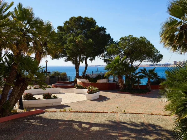 Mooie Traditionele Spaanse Tuin Met Prachtig Uitzicht Zeegezicht Torre Vigia — Stockfoto