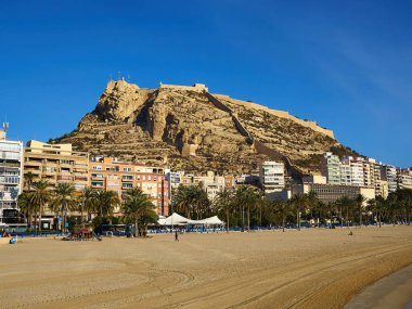 Ünlü turistik vurgulamak Santa Barbara Castle Castell Alicante Costa Blanca İspanya