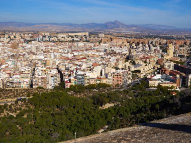 Büyük Akdeniz yaz seyahat hedef - güzel şehir Alicante Costa Blanca Valencia eyaletinin İspanya