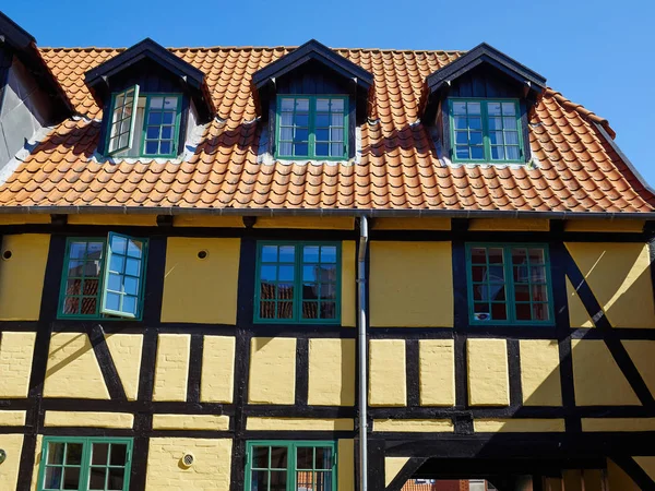 Традиционный Старинный Классический Декоративный Стиль Цветной Дачный Дом Дании — стоковое фото