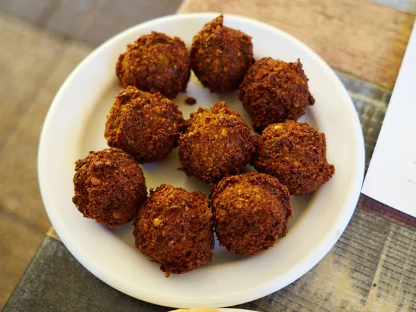 Primo piano di deliziose palle Falafel — Foto Stock