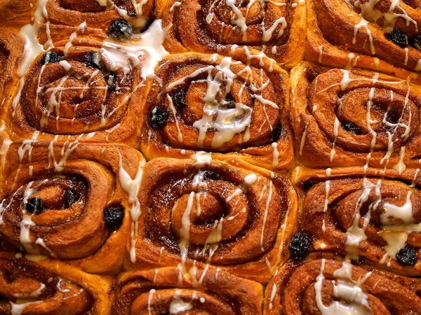 Pães de rolos de canela dinamarqueses famosos — Fotografia de Stock