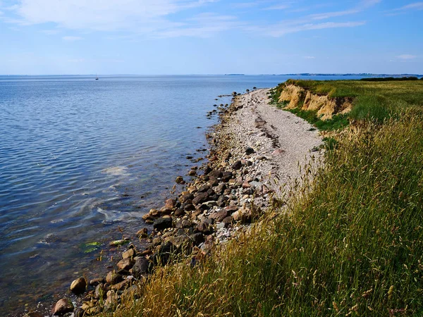 Typisch Mooie Natuurlijke Deense Kustlijn Strand Landschap Zomer Fyn Funen — Stockfoto