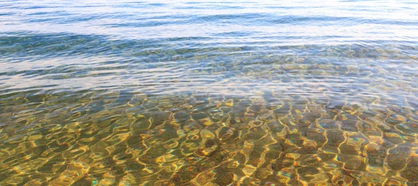 Blauw Helder Water Zee Meer Zon Strand Vakantie Achtergrond Voor — Stockfoto