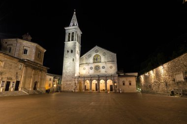Santa Maria Assunta Katedrali Katolik ana yer Spoleto şehir ibadet, Başpiskoposluğunu Spoleto-Norcia, anne Kilisesi.