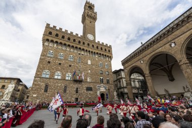 1 Mayıs'ta Piazza della Signoria'daki Marzocco Trophy