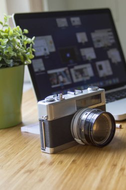 Fotoğrafçı ya da tasarımcı çalışma alanı