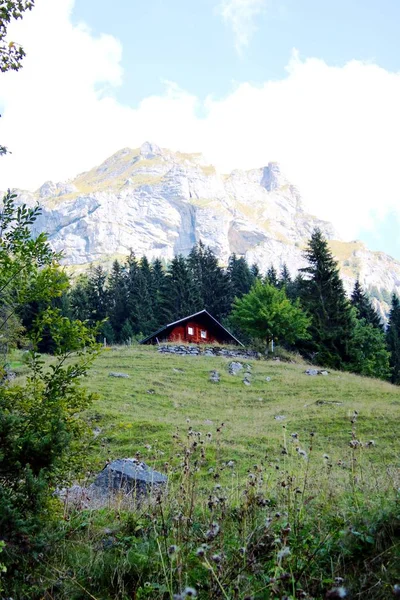 Berghütte Den Schweizer Bergen — Stockfoto