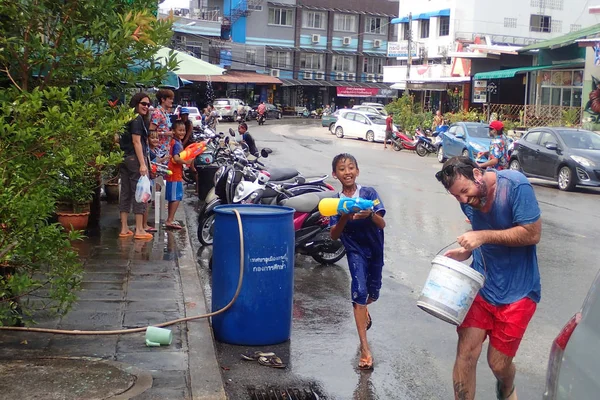 Tayland, Thailand, Krabi. Nisan 2017. Yeni yıl tatili Songkran.