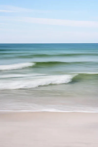 Surfen en zand oceaan dromen — Stockfoto