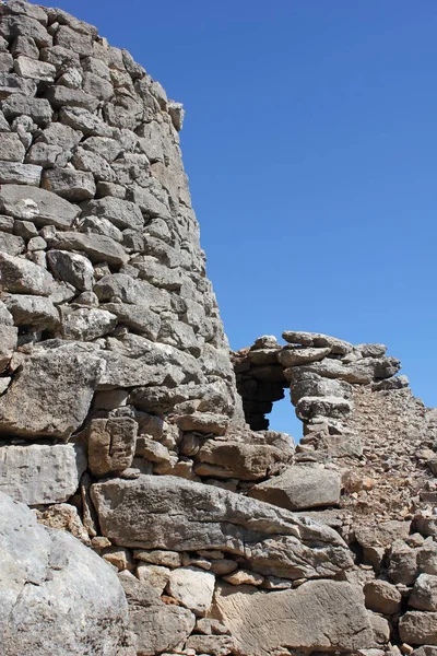 Nuraghe Στεγάζεται Ένα Κτήριο Χαρακτηριστικό Αρχαία Ροκ Του Νησιού Σαρδηνία — Φωτογραφία Αρχείου