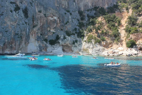 Orosei Aug 2011-Osei Körfezi 'nin güzel koyunda ITA turkuaz deniz, Sardunya-Italya.