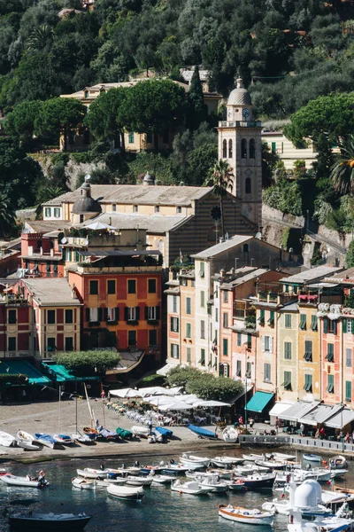 Kust Van Portofino Tijdens Het Zomerseizoen Een Zonnige Dag Italië — Stockfoto