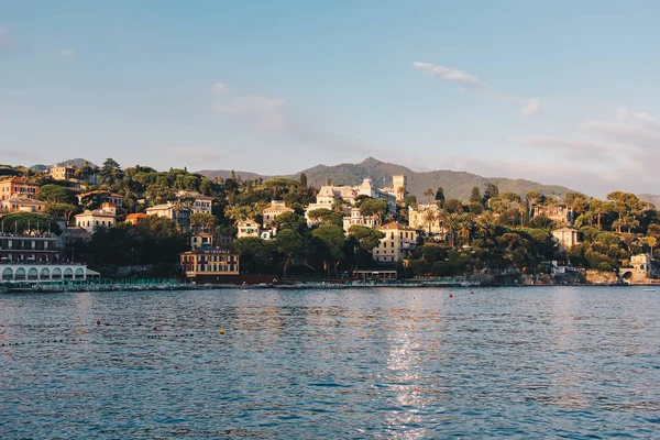 Kustlijn Van Santa Margherita Ligure Bij Zonsondergang Tijdens Het Zomerseizoen — Stockfoto