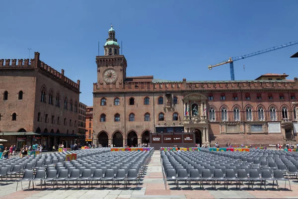 Bologna ITALY Temmuz 2018 - Piazza Maggiore - Olay (il sinema ritrovato).