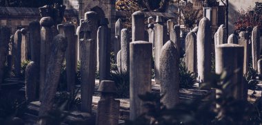 İstanbul Türkiye'nin Kasım 2018 - yakın çekim bazı mezar taşı mezar taşı heykel içinde Mezarlığı, Süleymaniye Camii