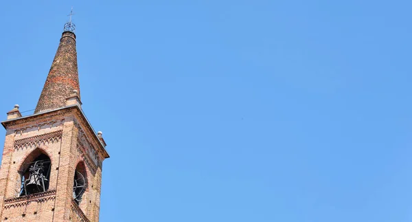 Stará Věž Cassano Adda Jasná Modrá Obloha Kopie Těla Prázdný — Stock fotografie
