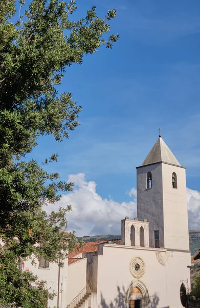 Een Kerk Het Centrum Van Het Kleine Stadje Sadali Sardinië — Stockfoto