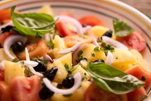 Tabl kase taze salata