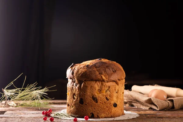 Torta Natalizia Italiana Sul Tavolo Legno Panettone Fatto Casa — Foto Stock