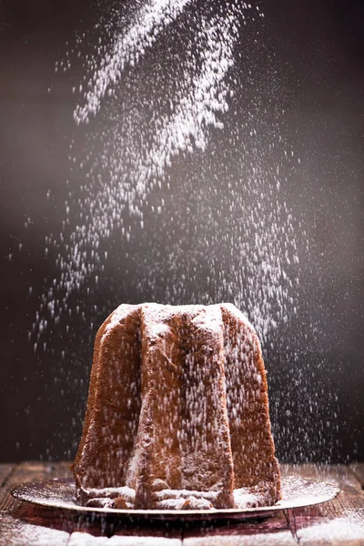 Pandoro İtalyan chirstmas kek