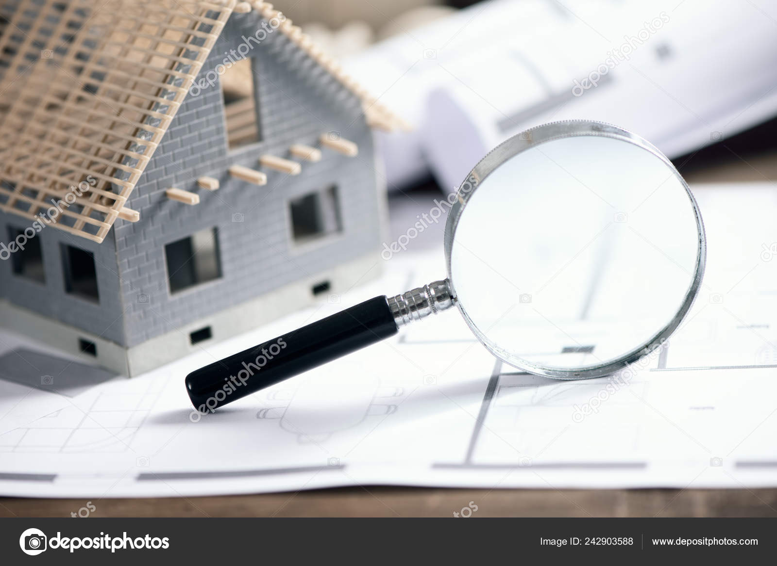 Magnifying Glass Model House House Plan Stock Photo by ©FabioBalbi