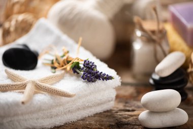 Spa natürmort lavanta tuz ile