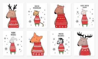 Rahat kazaklı sevimli kış hayvanlarla vektör kartpostal koleksiyonu. Doodle illüstrasyon. Kış tatil, duş bebek, Doğum günü, çocuk partisi