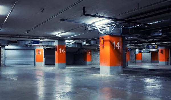 Estacionamento Subterrâneo Garagem — Fotografia de Stock