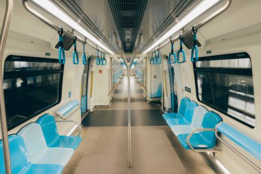 KUALA LUMPUR, MALAYSIA 12 Mart 2020 - Malezya MRT (Mass Rapid Transit) treni, gelecek nesil için bir taşımacılık. MRT ayrıca gelişmiş bir ülke olarak Malezya 'yı da getiriyor.