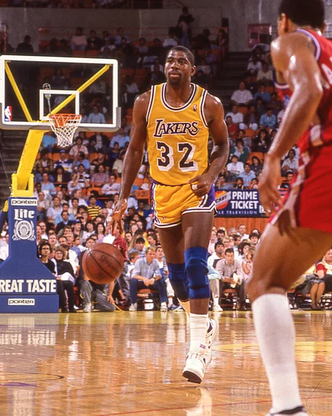 Earvin Magic Johnson Los Angeles Lakers Legendája Nba Akcióban 1980 — Stock Fotó