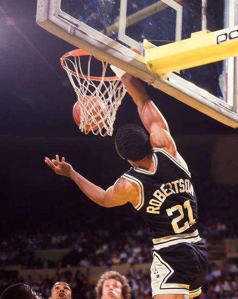 San Antonio Spurs Protagoniza Pequeño Delantero Alvin Robertson Acción Nba — Foto de Stock