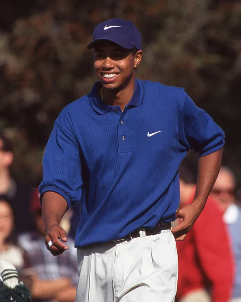 Pga高尔夫传奇老虎伍兹在20世纪90年代末 2000年代初的比赛中的表现 — 图库照片
