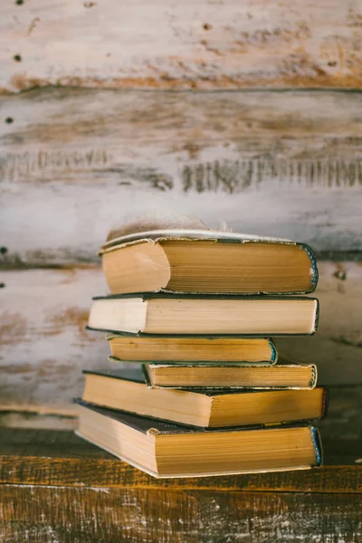 Time Read Books Books Table Wooden Background Vintage — Stock Photo, Image