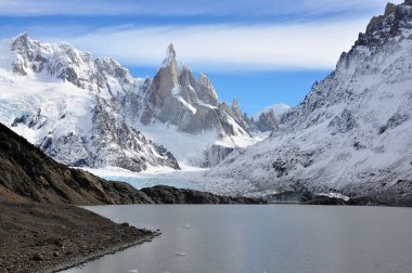Lagün ve Cerro Torre dağ Chalten Patagonya Arjantin