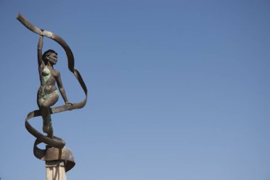Villahermosa, Tabasco, Meksika. Bronz kadın heykeli.