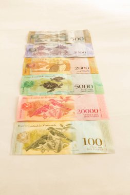 Bazı bolivarlar dolaşım dışı..