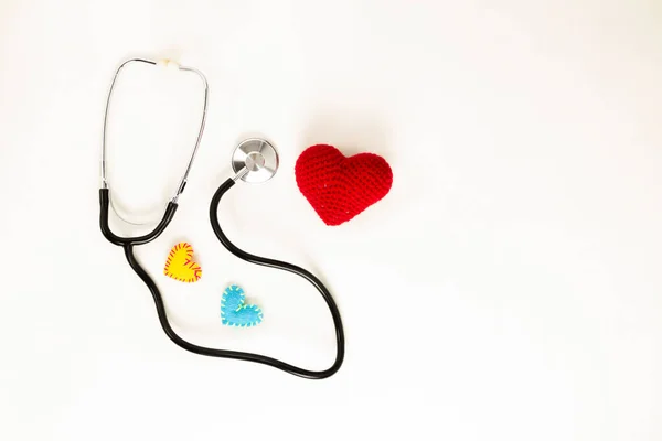 Έννοια Της Υγείας Και Της Πρόληψης Της Καρδιάς Στεκοσκόπιο Και — Φωτογραφία Αρχείου