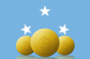 Arka planda mikronezya bayrağı bulunan üç Bitcoin kripto para birimi.