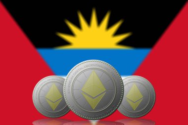 Arka planda ANTIGUA Y BARBUDA bayrağı bulunan üç ETHEREUM şifreli para birimi.