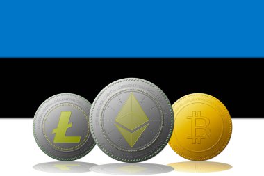 3D illüstrasyon Üç kripto para birimi Bitcoin Ethereum ve Litecoin Arka planda Estonya bayrağı.