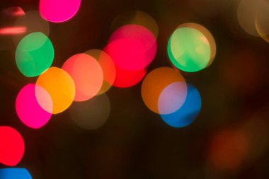 koyu arkaplanda renk bokeh