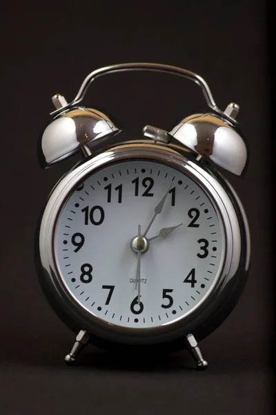 Nice Old Vintage Chrome Metal Twin Bell Alarm Clock Black — стоковое фото