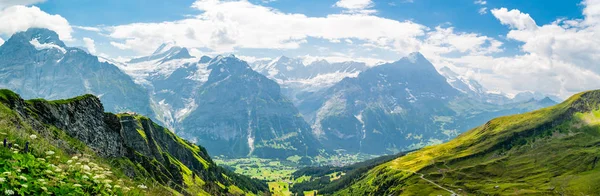 Wunderschöne Alpine Panoramische Landschaft Den Schweizer Alpen Bei Grindelwald Erste — Stockfoto